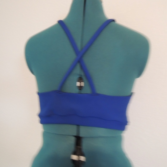 top - Picture 2 of 2